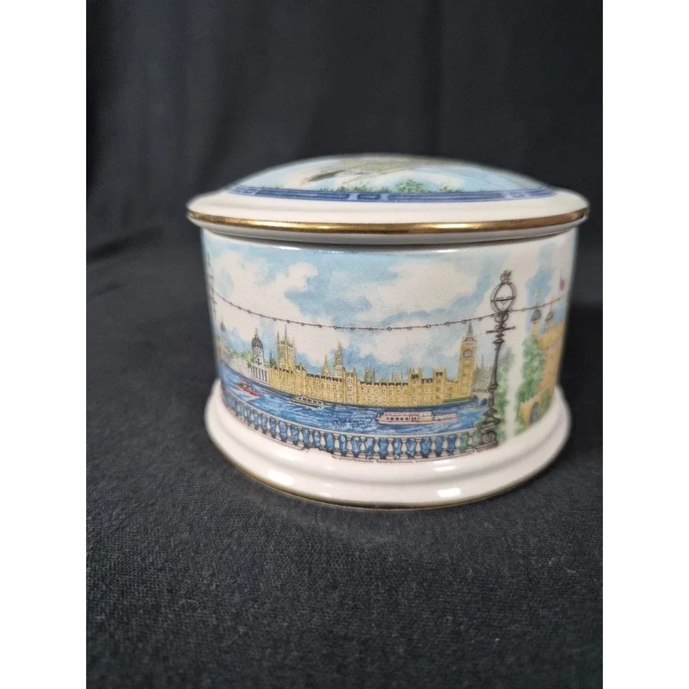 James Sadler England Porcelain Covered Trinket Box London Tower Bridge Thameside